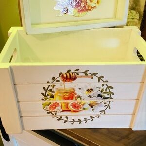 Floral Honey Jar Wooden Storage Crate & Tray - White